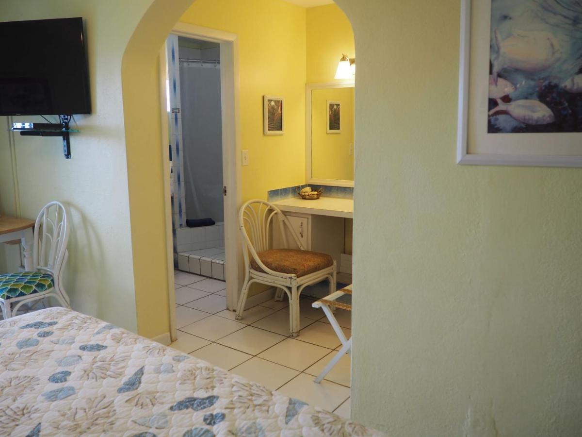 שארלוט אמלי The Green Iguana Hotel מראה חיצוני תמונה