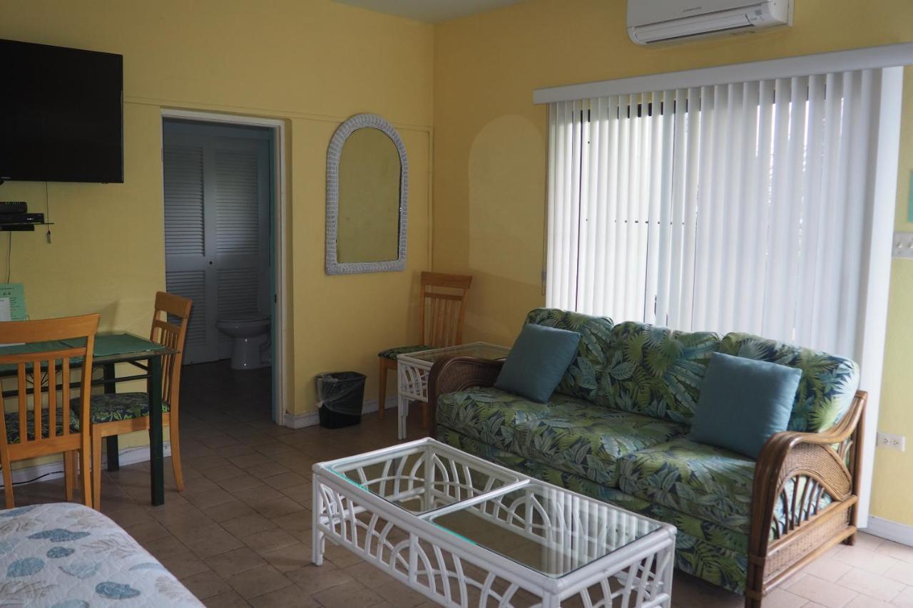 שארלוט אמלי The Green Iguana Hotel מראה חיצוני תמונה